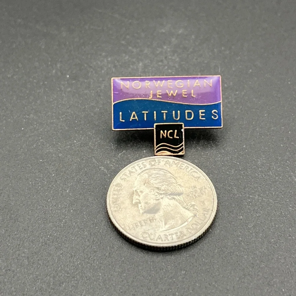 Vintage Norwegian‎ Cruise Line Jewel Latitudes NCL Lapel Hat Pin